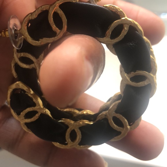 Chanel hoops - Picture 11 of 11